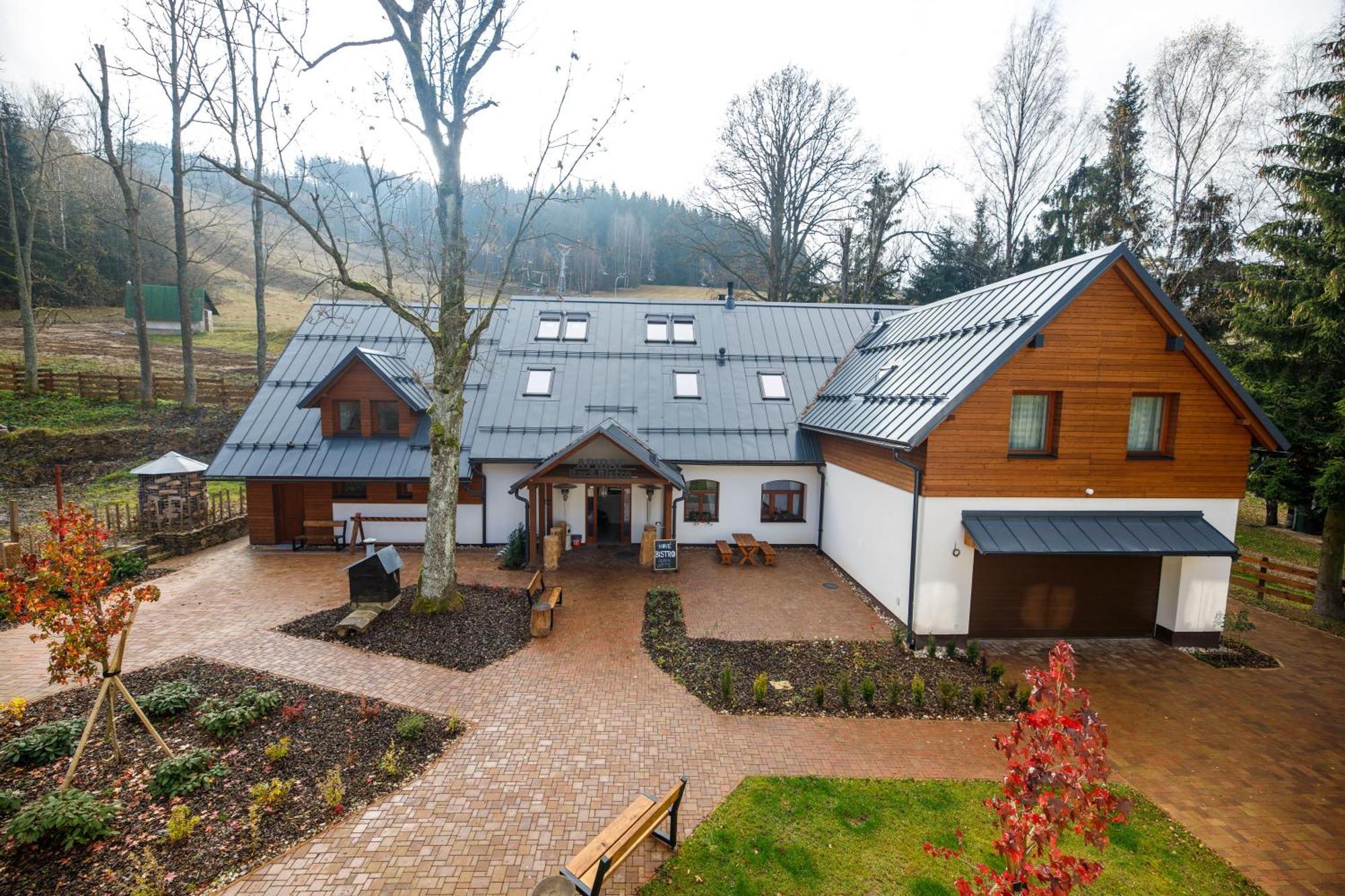 Apidae Gasthof *
