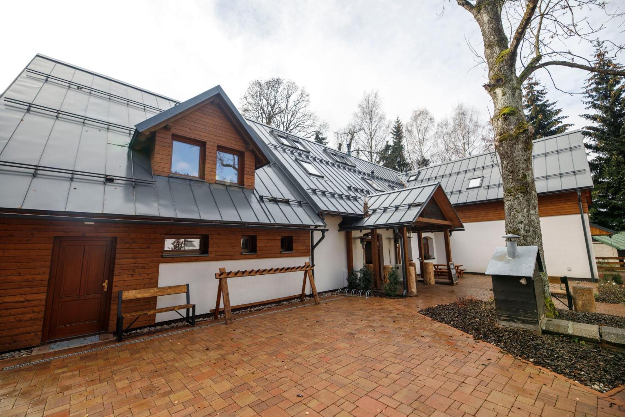 Apidae Gasthof Destne v Orlickych horach